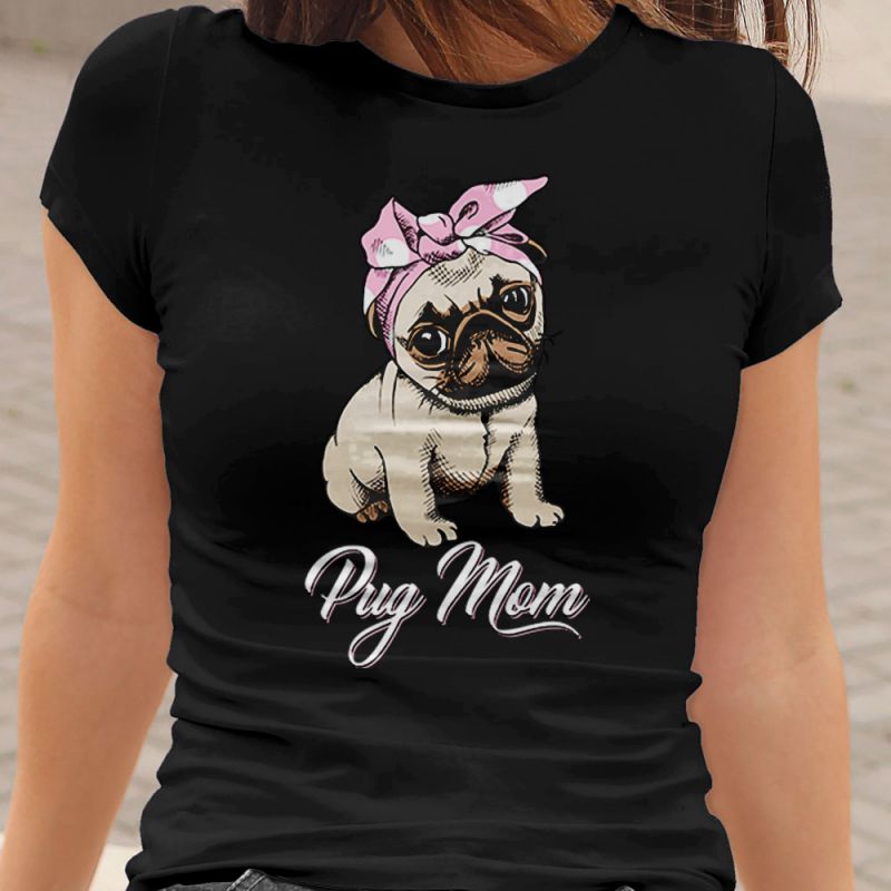 Funny Cute Bandana Pug Mom Women's T-Shirt